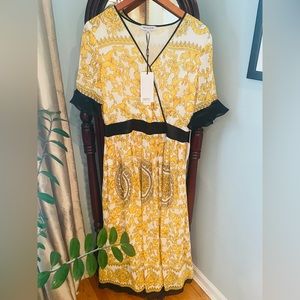 Yellow Surplice Neck A-line Printed Maxi Dress. NWT. Lining to above knees.